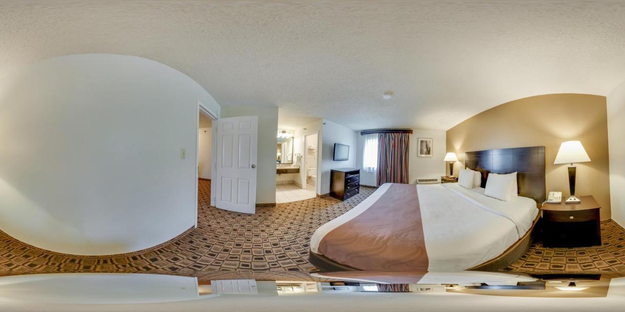 Coratel Plus Suites Wichita West Airport Esterno foto