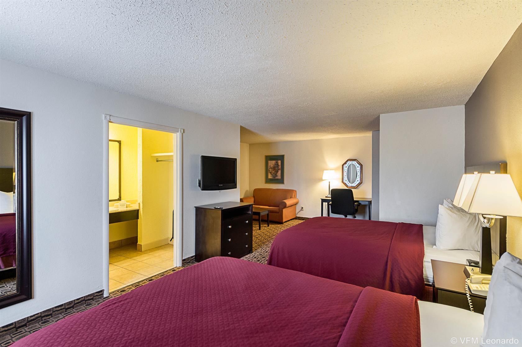 Coratel Plus Suites Wichita West Airport Esterno foto